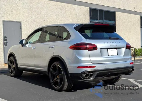 2016 Porsche Cayenne S из США, поврежденный, VIN WP1AB2A24GLA94076